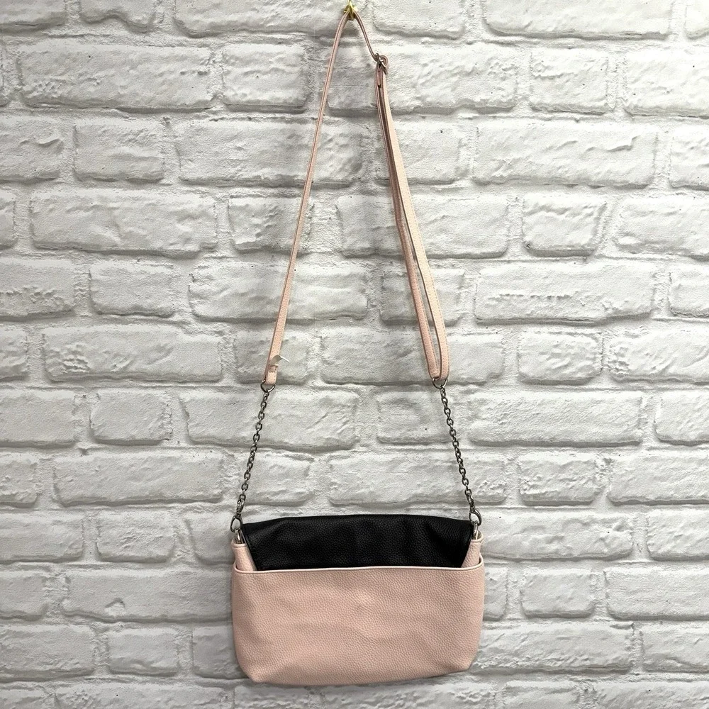 Thirty One 31 Classic Crossbody Pink‎ Black Arrow Purse Faux Leather Adjustable